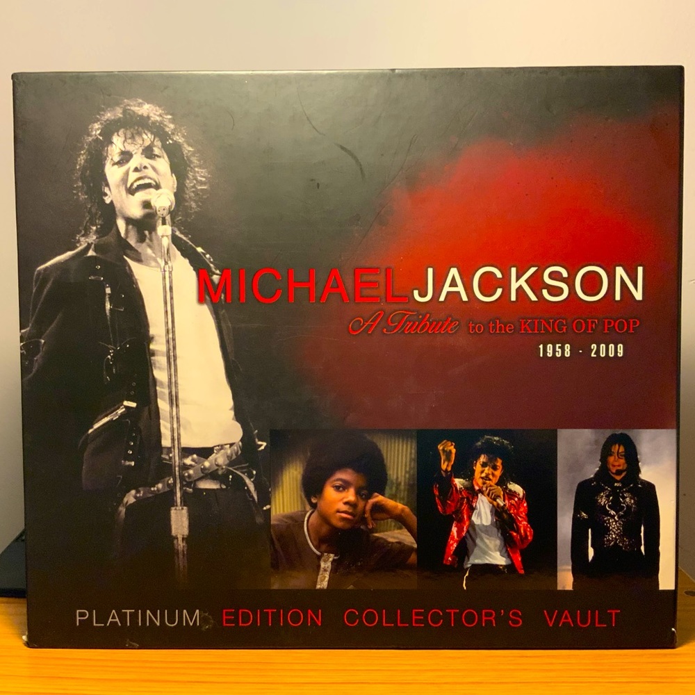 Michael Jackson a Tribute to the King of Pop, Platinum Edition Collector's Vault